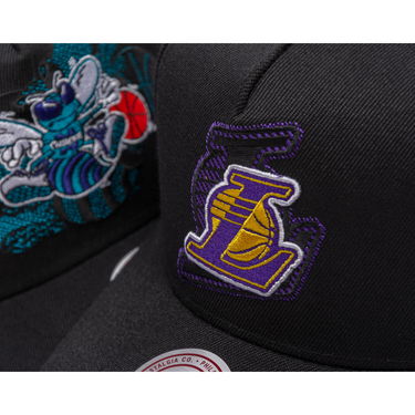 Korkki Mitchell & Ness NBA Los Angeles Lakers Tilted Pro Snapback Cap Musta | HP12813-LALBLCK, 5