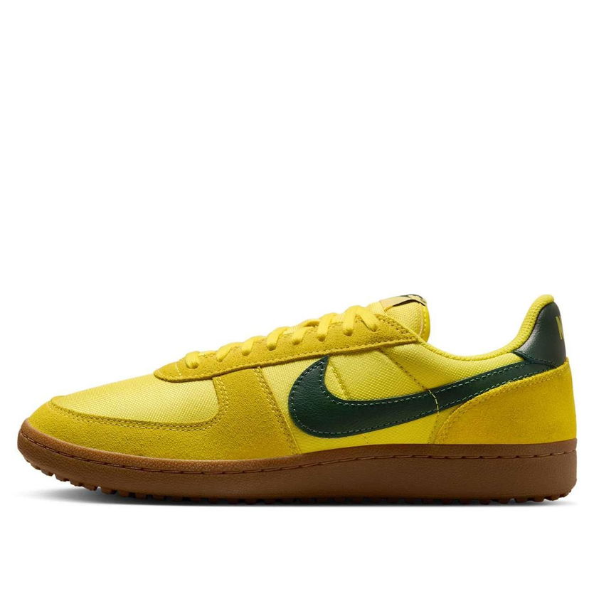 Tennarit ja kengät Nike Field General 82 Keltainen | HF3165-700