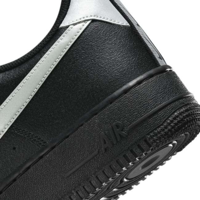 Tennarit ja kengät Nike Air Force 1 '07 LV8 Musta | DX8967-001, 1