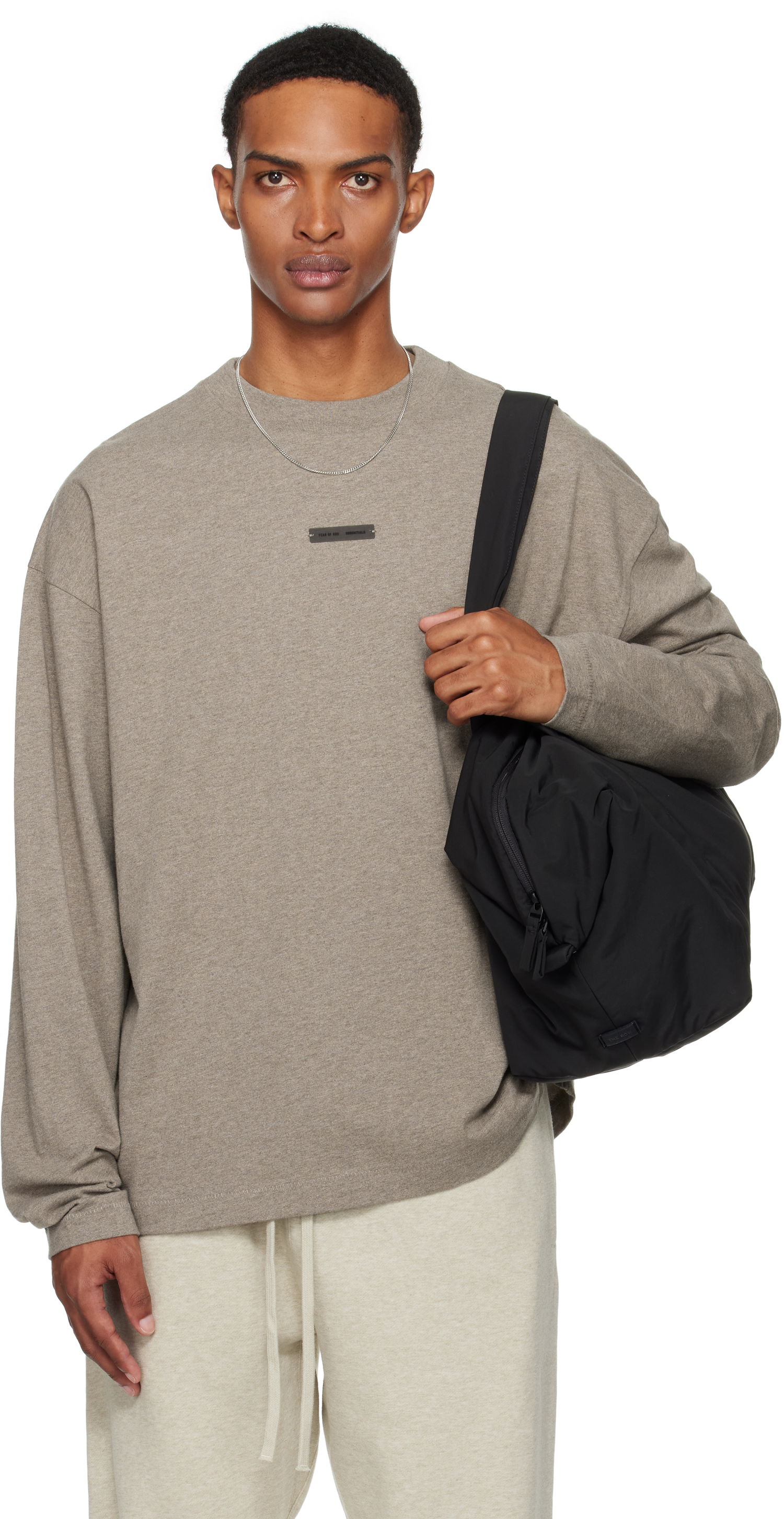 T-paita Fear of God Fear of God ESSENTIALS Classic Fit Long Sleeve T-Shirt Harmaa | 125SP254203F, 0