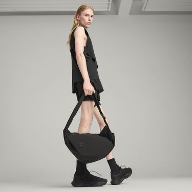 Olkalaukku Puma PUMA x HELIOT EMIL Shoulder Bag 13 l Musta | 091208_01, 1