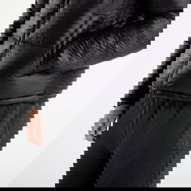 Puffer takki Urban Classics Hooded Shiny Puffer Jacket Musta | TB7585-00007, 2