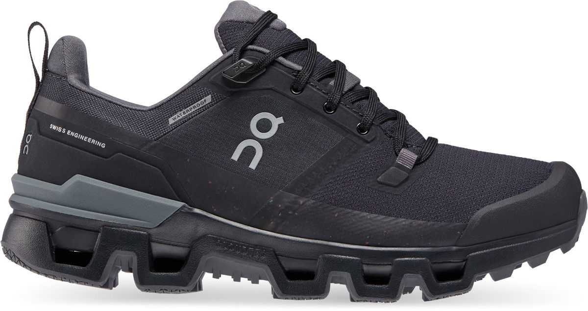 Tennarit ja kengät On Running Cloudwander Waterproof Musta | 73-98602, 0