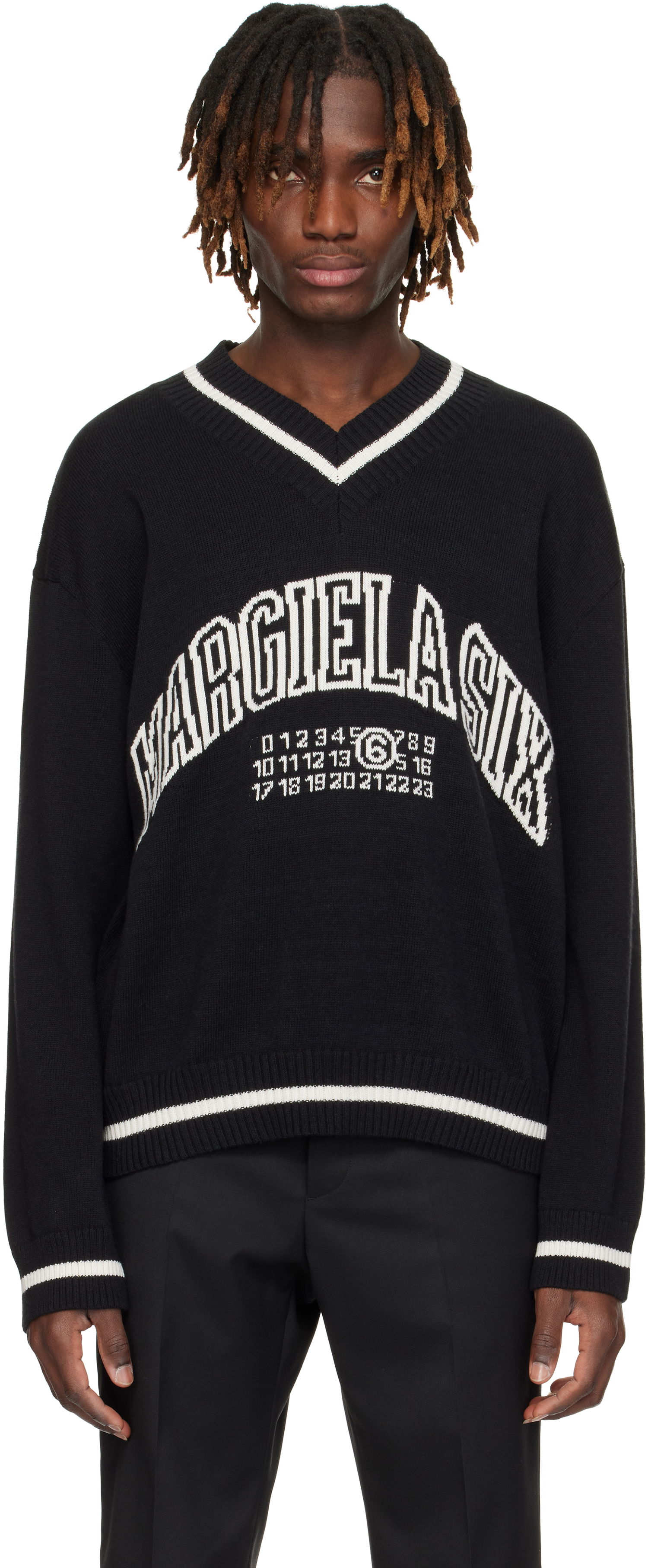 Villapaita Maison Margiela MM6 Maison Margiela V-Neck Varsity Sweater Musta | SH0HN0002 M13085, 0