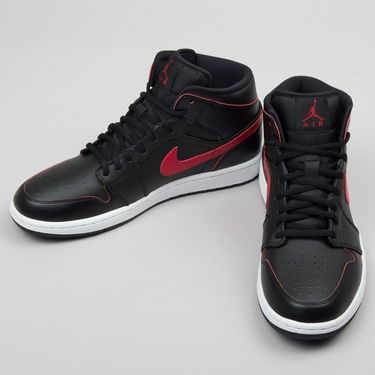 Tennarit ja kengät Jordan Air Jordan 1 Retro Mid "Black Team Red" Musta | 554724-009, 2