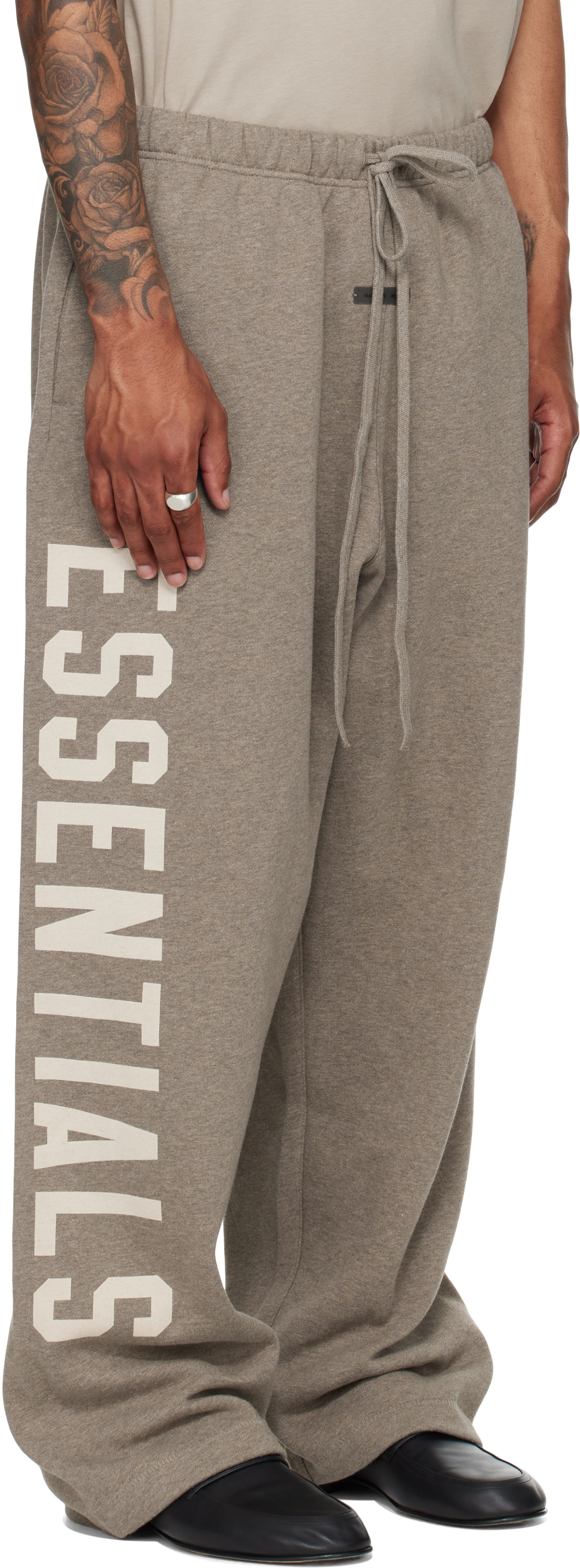 Verryttelyhousut Fear of God Fear of God ESSENTIALS Lounge Fleece Sweatpants Harmaa | 130SP254323F, 1