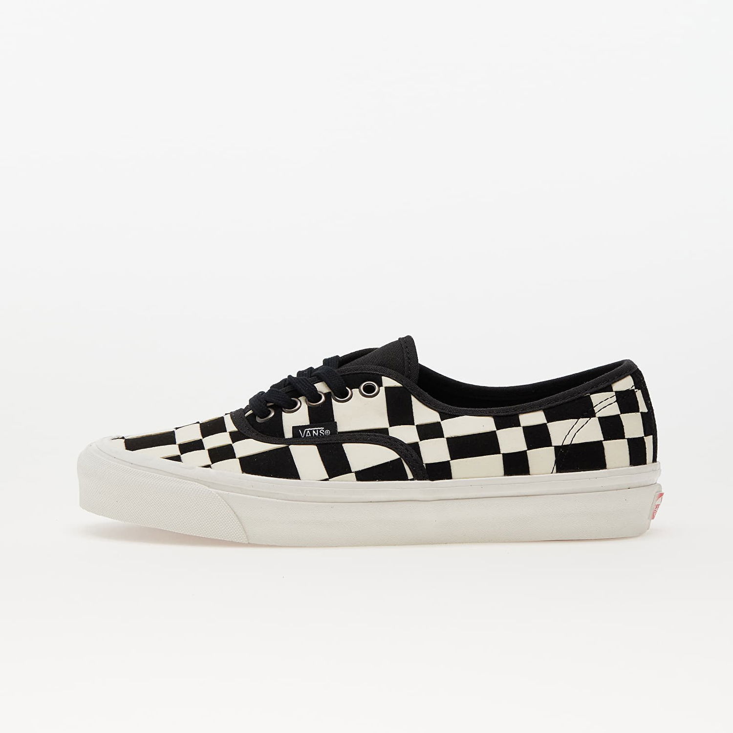 Tennarit ja kengät Vans Authentic 44 DX Musta | VN0A4BVYBA21, 0