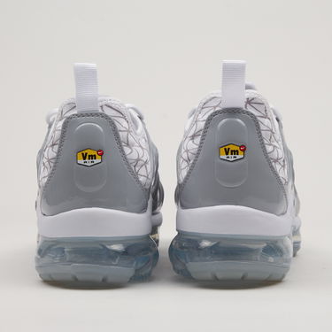 Tennarit ja kengät Nike Air Vapormax Plus Harmaa | 924453-106, 4