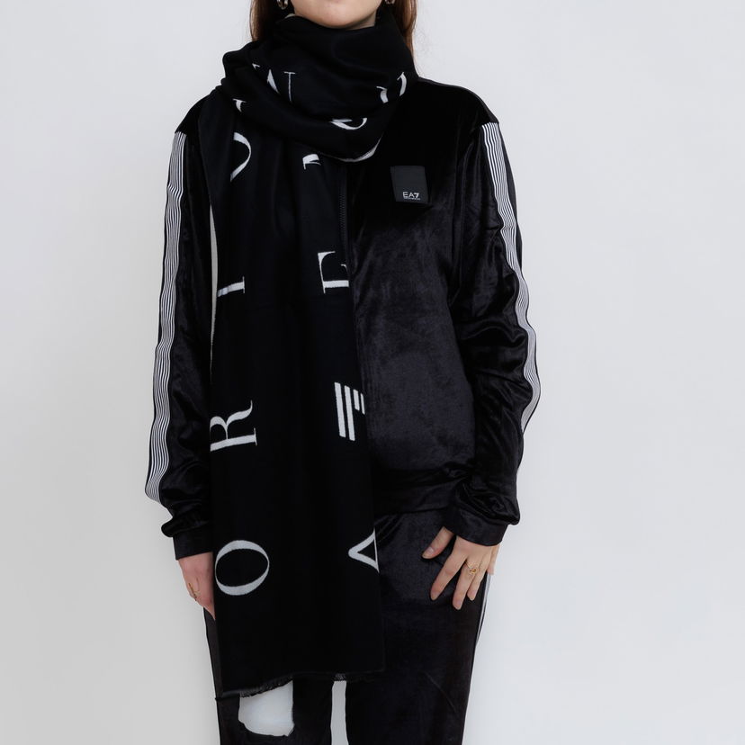 Huivi Emporio Armani EA7 Emporio Armani Wide Logo Scarf Musta | 7W000022-AF10450