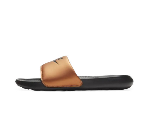 Tennarit ja kengät Nike Victori One W Metallinen | CN9677-003