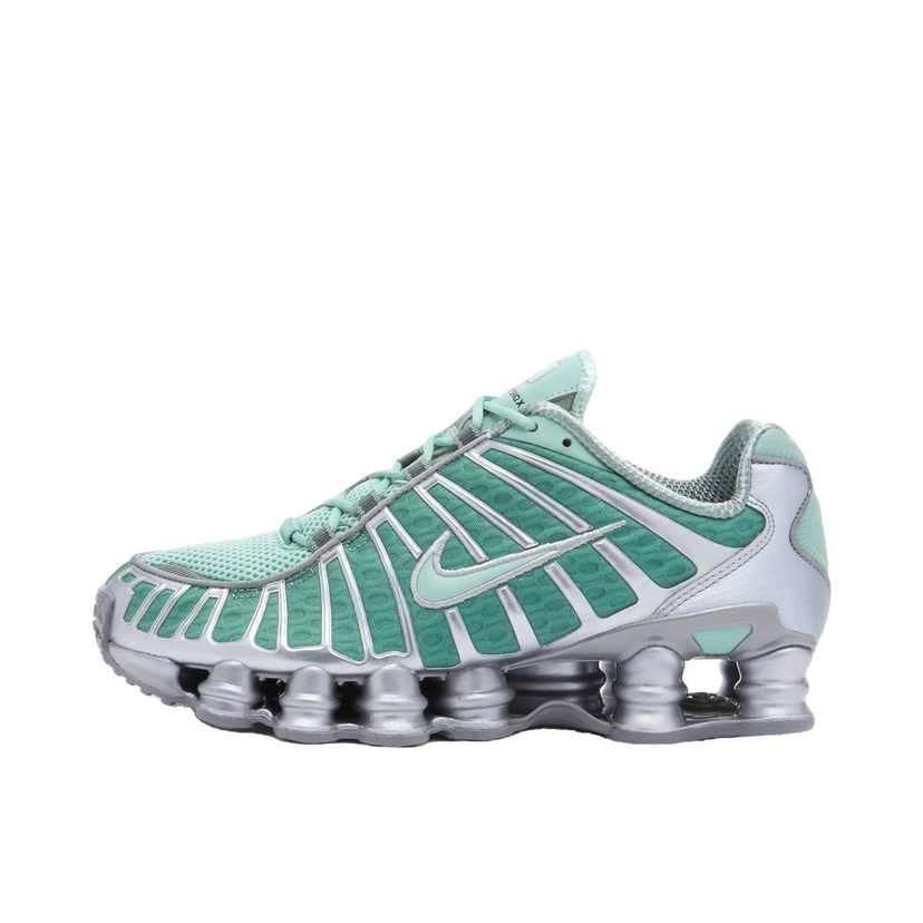 Tennarit ja kengät Nike Shox TL Size UK 3 Vihreä | AR3566-007