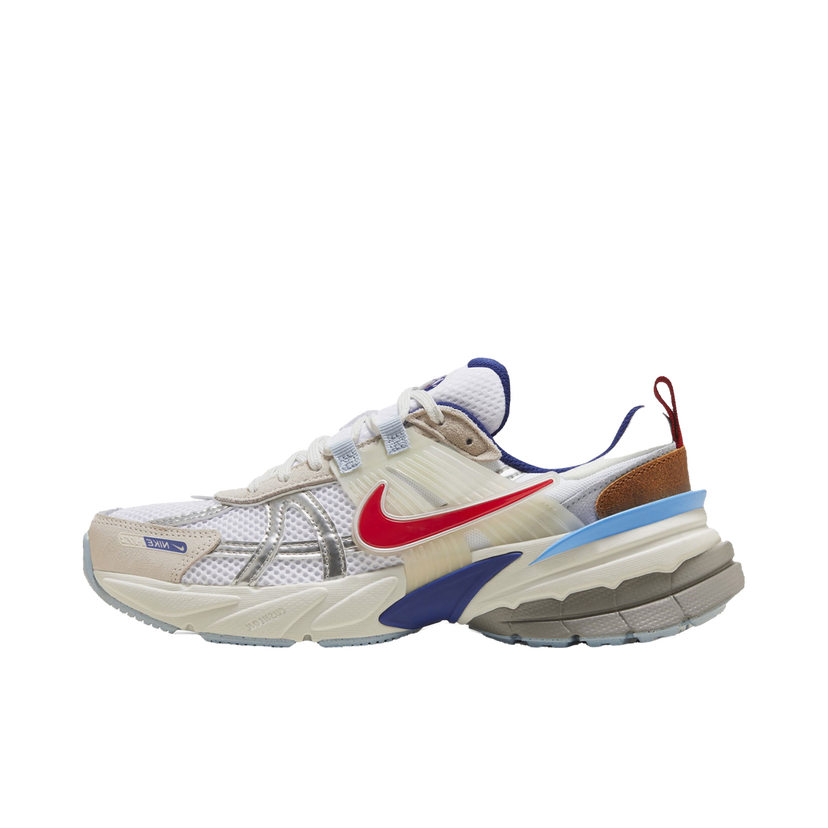 Tennarit ja kengät Nike V2K Run Metallic Silver Gym Red University Blue (Women's) Harmaa | HF5724-061
