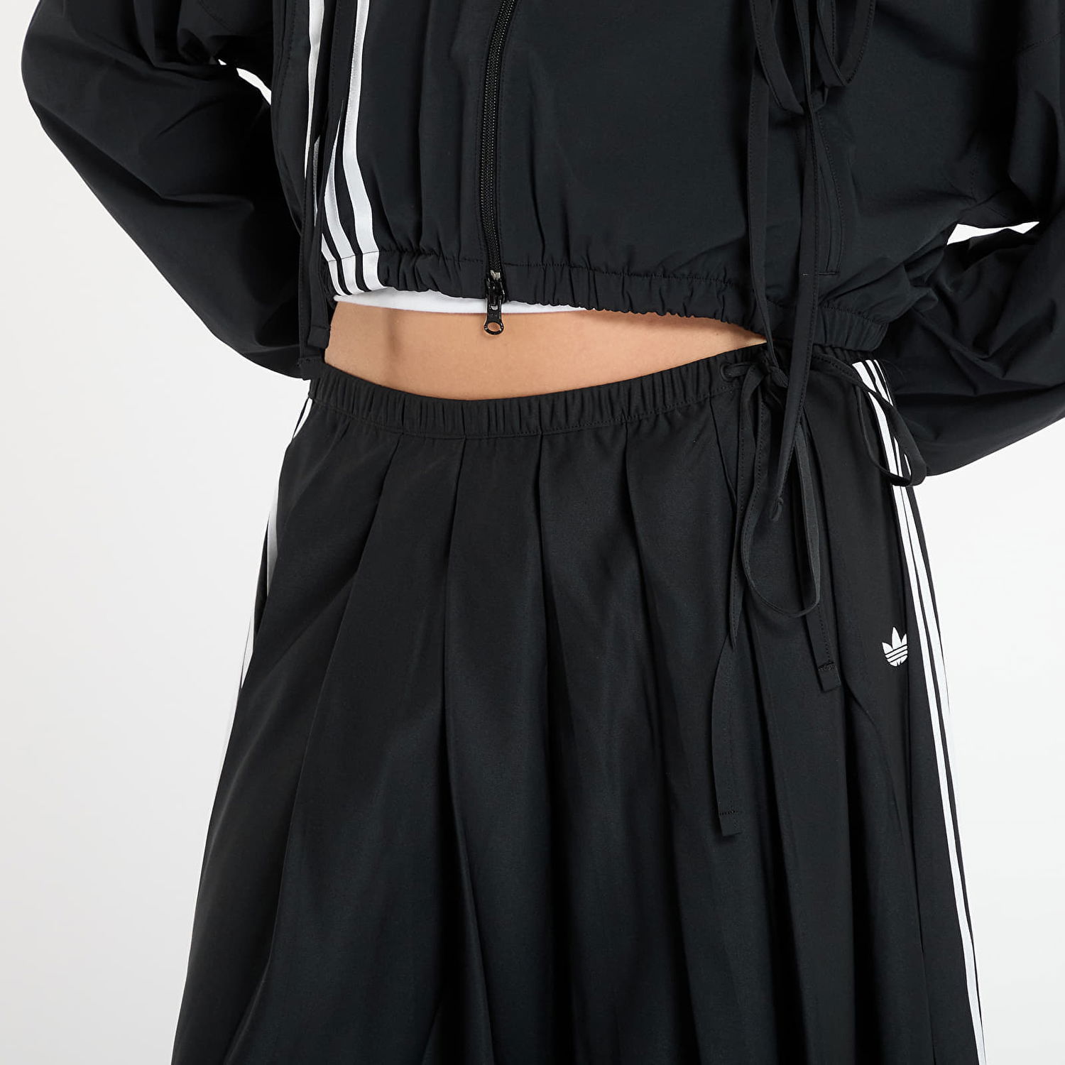 Hame adidas Performance Pleated Maxi Skirt with Tie Musta | JW0114, 1