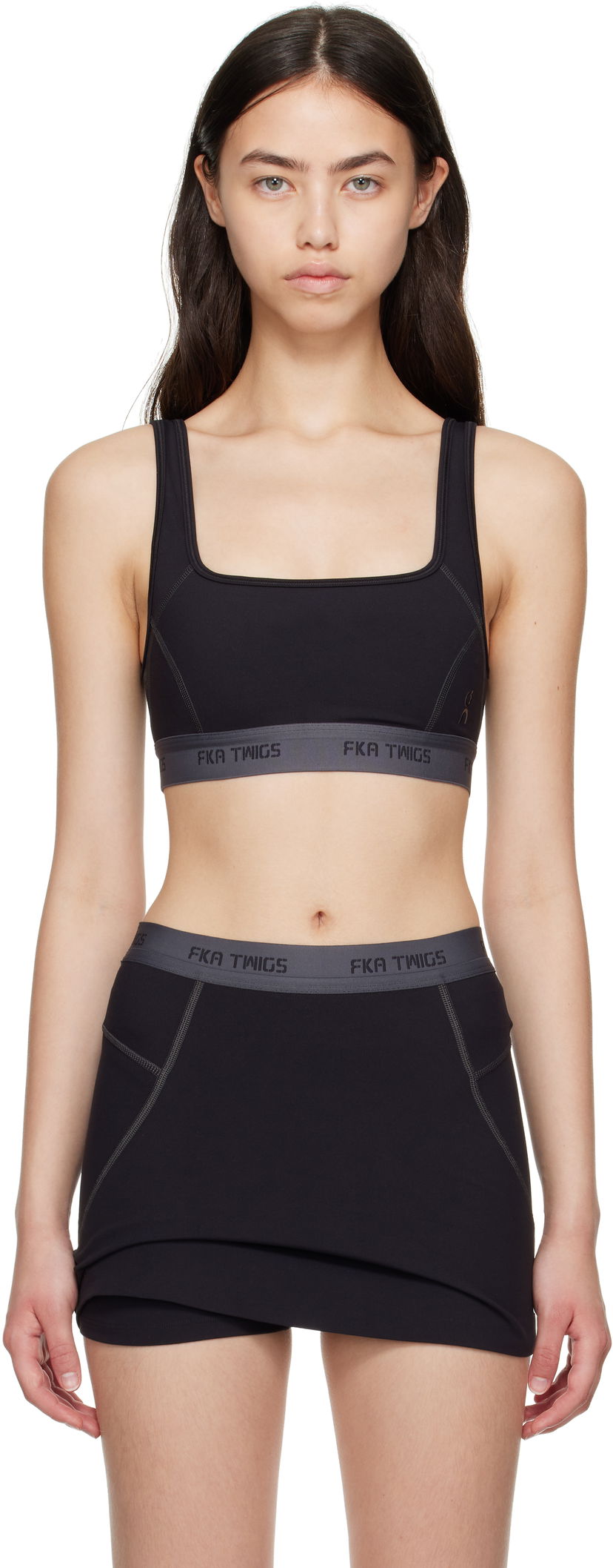 Rintaliivit On Running FKA twigs Edition Studio Sports Bra Musta | 1WF11650553