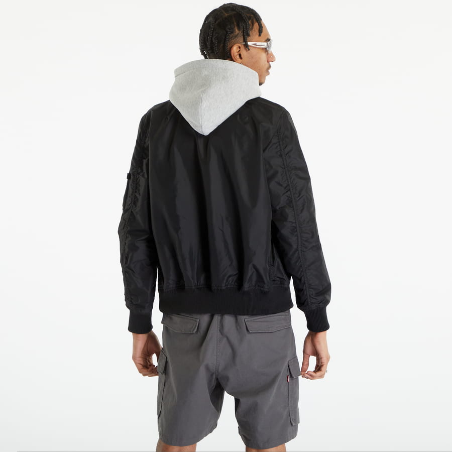 Bomber-takki Alpha Industries MA-1 TT Hood Bomber Jacket Musta | 196108-03, 1