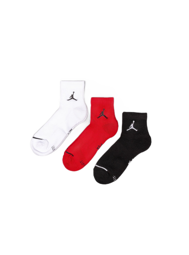 Alusvaatteet ja sukat Jordan Ankle Socks 3-Pack Monivärinen | SX5544-011