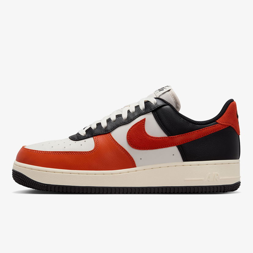 Tennarit ja kengät Nike Air Force 1 '07 LV8 Oranssi | HQ4987-010