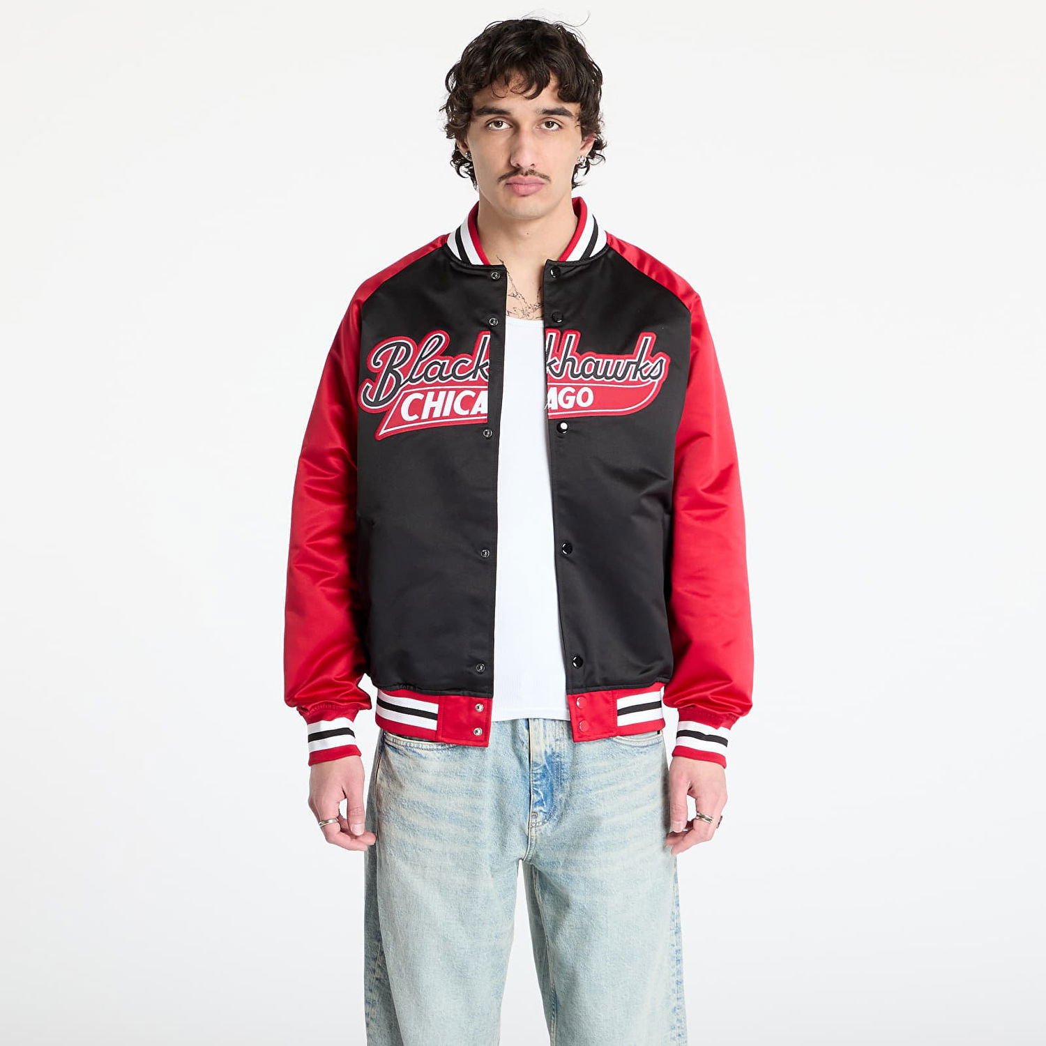 Bomber-takki Mitchell & Ness Mitchell & Ness NHL Blackhawks Double Clutch Satin Jacket Punainen | JK9196-CBHBKSC, 0