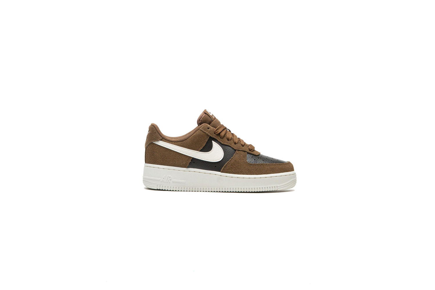 Tennarit ja kengät Nike AIR FORCE 1 '07 Ruskea | IO1914-235, 0