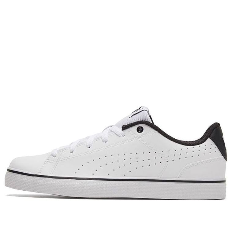Tennarit ja kengät Puma Court Point Vulc Perf V2 Valkoinen | 363685-01