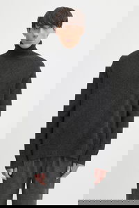 A.P.C. Pull Mahe Turtleneck Sweater