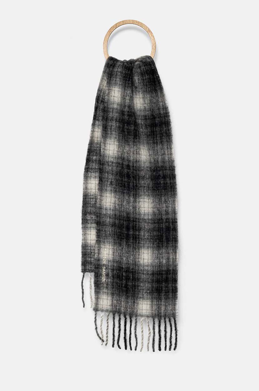 Huivi Samsoe Samsoe Samsoe Samsoe Checked Wool Scarf with Fringed Ends and Wooden Ring Monivärinen | U23300003
