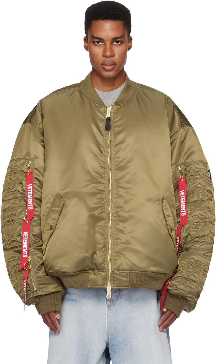 Bomber-takki VETEMENTS Cargo Reversible Bomber Jacket Vihreä | UA66JA300E