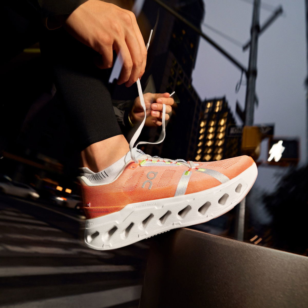Tennarit ja kengät On Running Běžecké boty Cloudeclipse Oranssi | 3wd30090914, 1