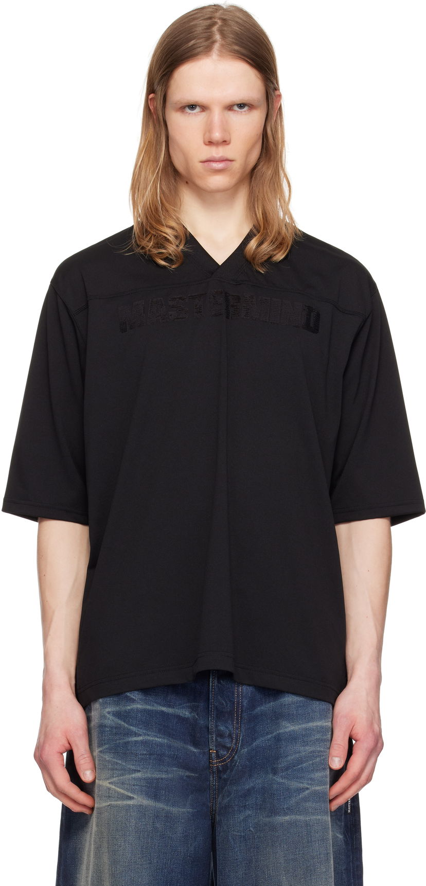 T-paita Mastermind WORLD MASTERMIND WORLD MW Football V-Neck Jersey Musta | MW25S14-TS023-603