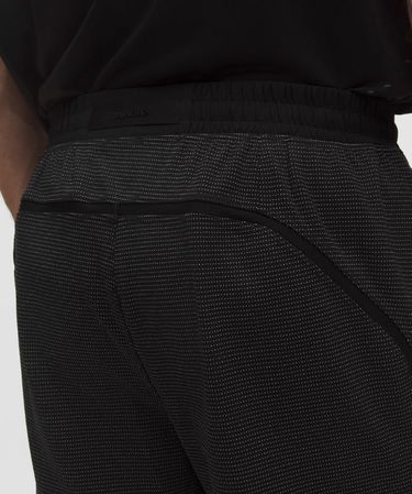 Shortsit lululemon Short Pace Breaker linerless reflective mesh 18 cm Musta | prod20001643, 6