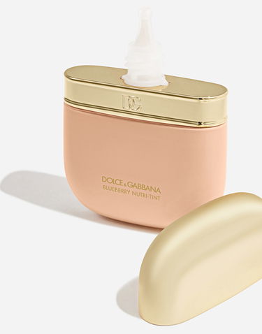 Hajuvedet ja tuoksut Dolce & Gabbana Dolce & Gabbana Blueberry Nutri-tint Skin Tint Light Peach Neutral Undertones Beige | MKUPFCE0035V0003, 1