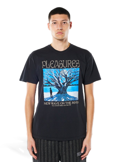 T-paita Pleasures River Pigment Dye Tee Musta | P22SP050-BLACK