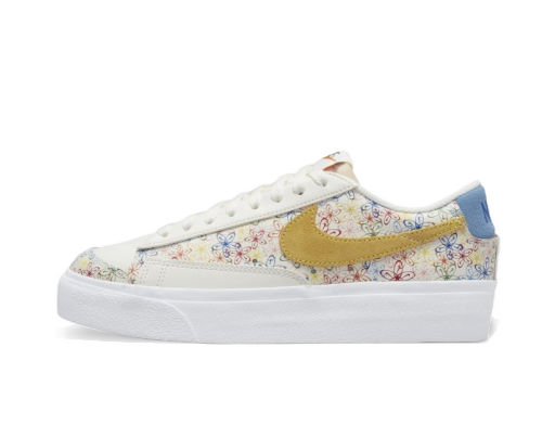 Tennarit ja kengät Nike Blazer Low Platform W Monivärinen | DV3210-100