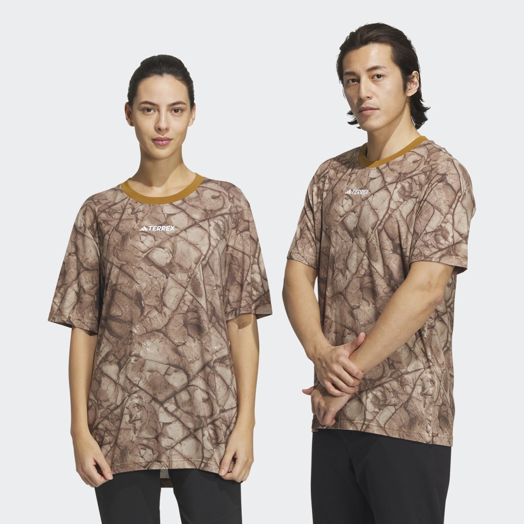 T-paita adidas Performance Terrex National Geographic Graphic Tencel Short Sleeve Tee Beige | IC4941, 0