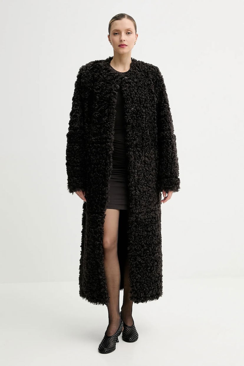 Takit STAND STUDIO Stand Studio Renata Long Curly Coat Musta | 66551.9396
