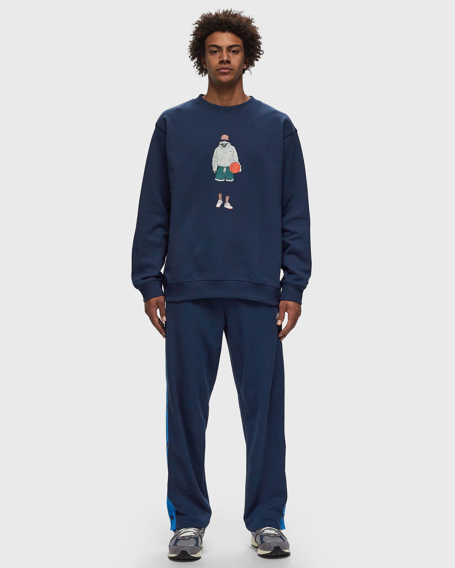 Huppari New Balance Athletics Sport Style Relaxed Crew Tummansininen | MT41538-NNY, 1