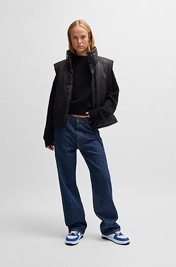 Villapaita BOSS Relaxed Fit Sweater with Patch by HUGO Musta | 50530283, 1