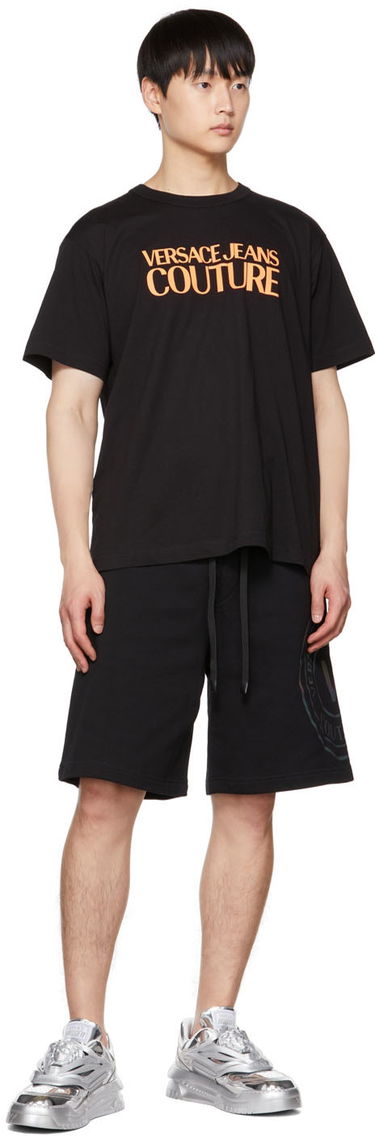 Shortsit Versace V-Emblem Shorts Musta | E73GADG01 ECF00G, 4