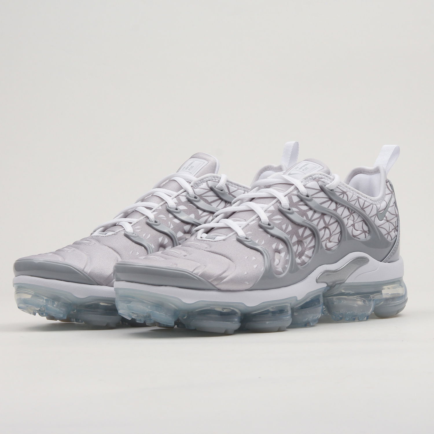 Tennarit ja kengät Nike Air Vapormax Plus Harmaa | 924453-106, 1