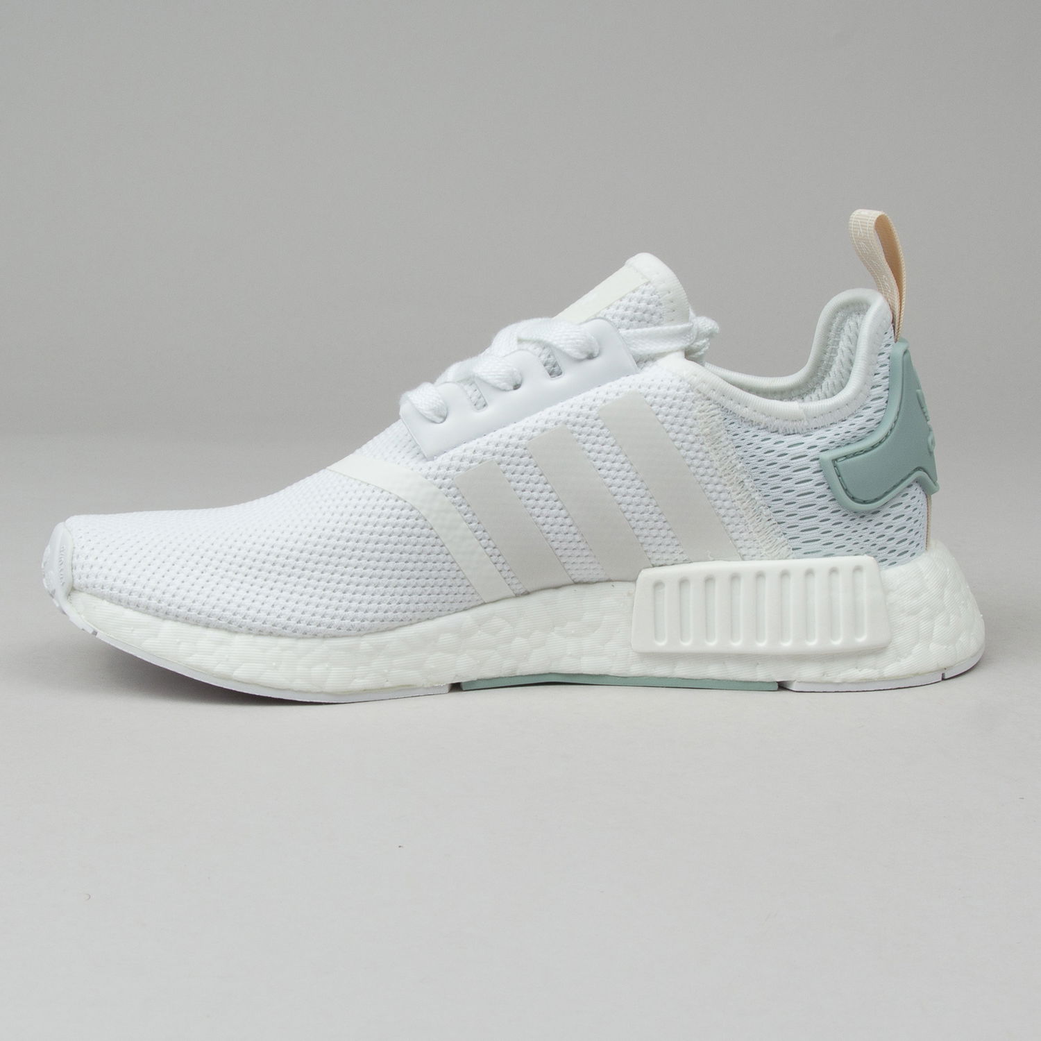 Tennarit ja kengät adidas Originals NMD_R1 W Valkoinen | BY3033, 0