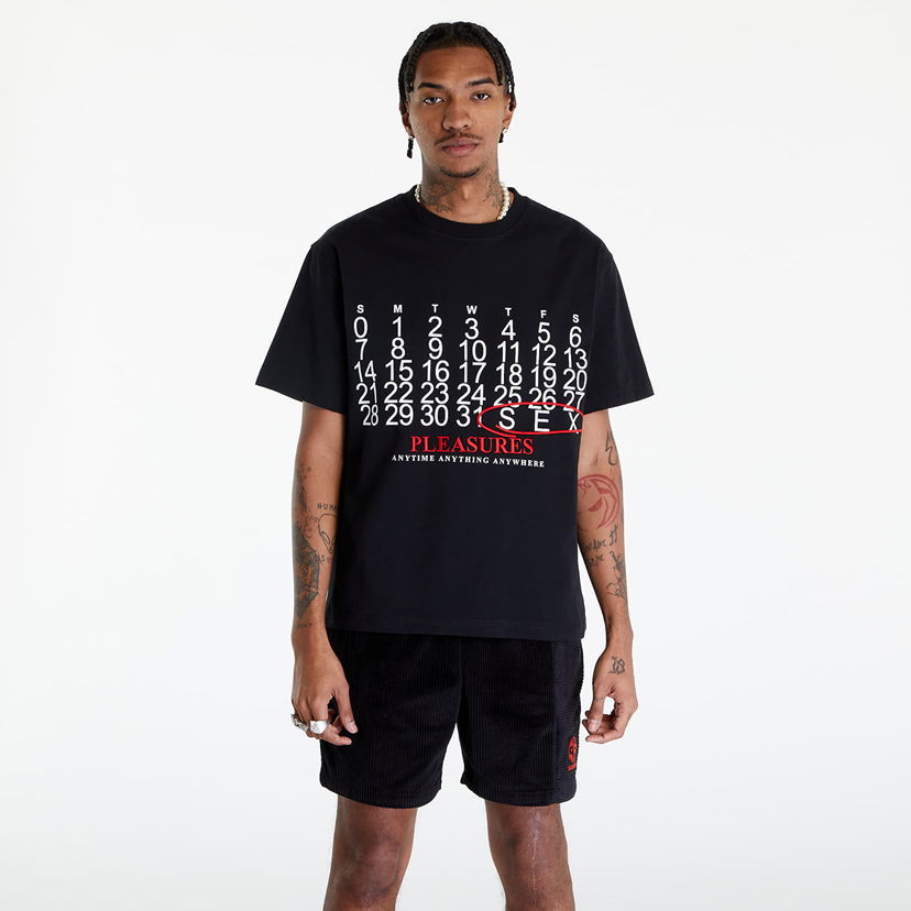 T-paita Pleasures Calendar Heavyweight T-Shirt Musta | P24SP002 BLACK