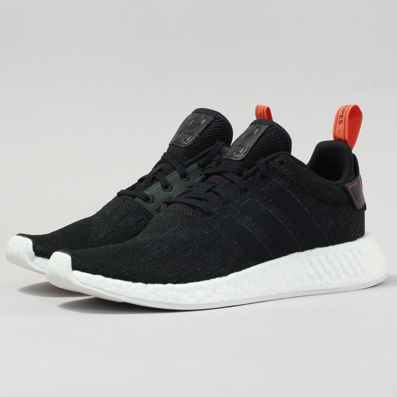 Tennarit ja kengät adidas Originals NMD_R2 Musta | CG3384, 1