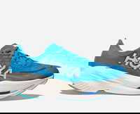 Mach X 2, Size 11