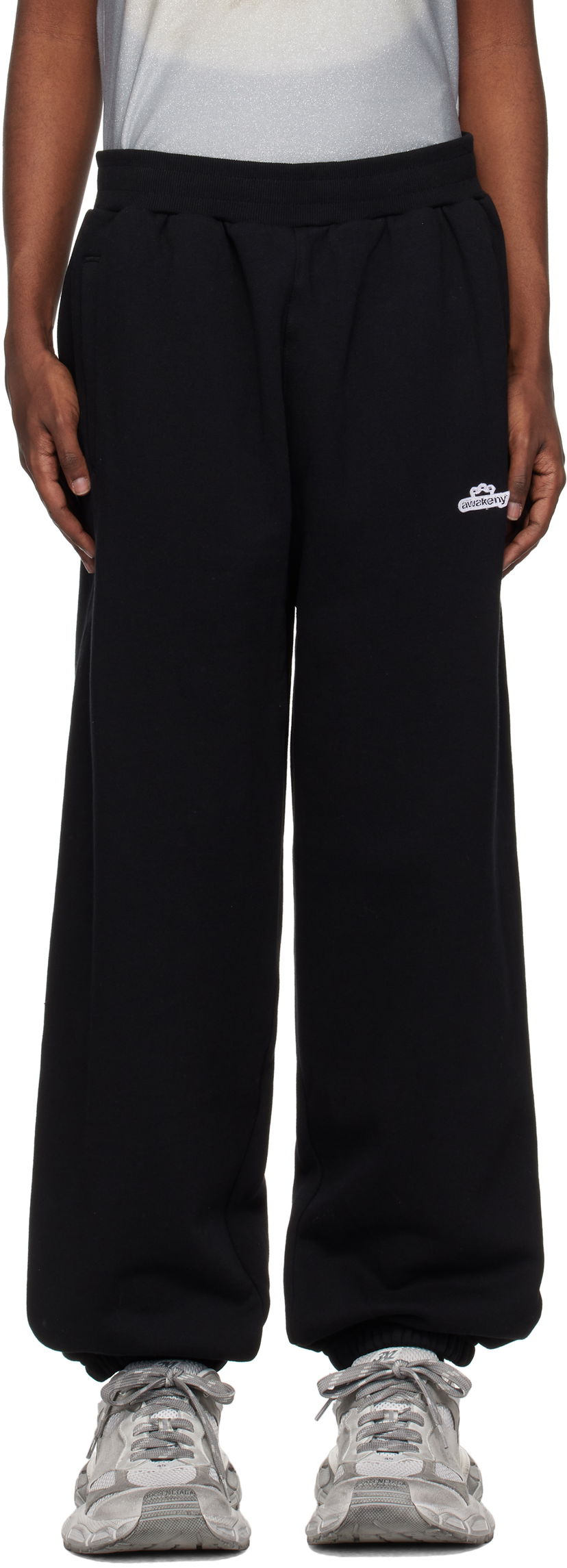 Verryttelyhousut Awake NY Crown Logo Sweatpants Musta | AWK-FW24-PA301