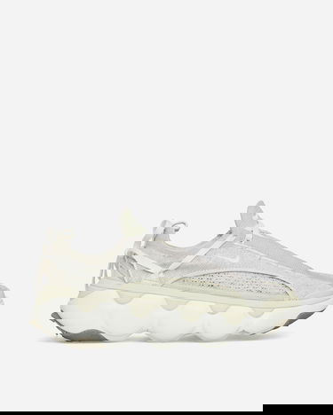 Tennarit ja kengät Nike Flyknit Bloom "Light Bone" W Harmaa | FD2149-002, 3