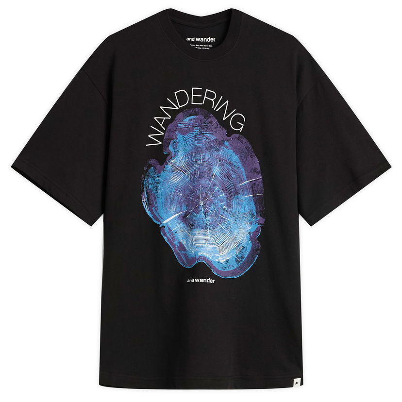 T-paita and wander Wandering Printed T-Shirt Musta | 5745284091-010