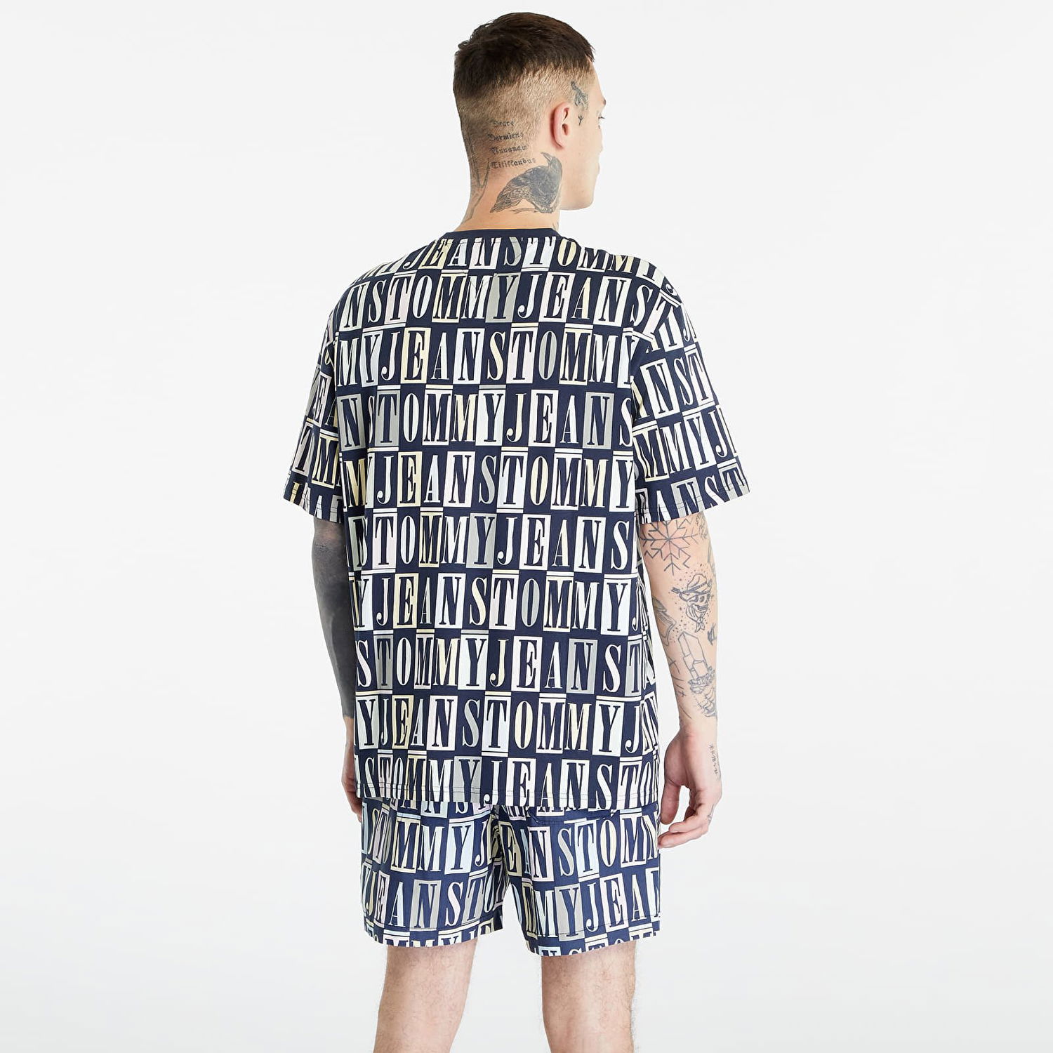 T-paita Tommy Hilfiger Oversized Tommy All Over Print T-Shirt Monivärinen | DM0DM16327 DX2, 1