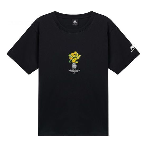 T-paita New Balance Naijel Series Flowers Graphic T-Shirt Musta | AMT12344-BK