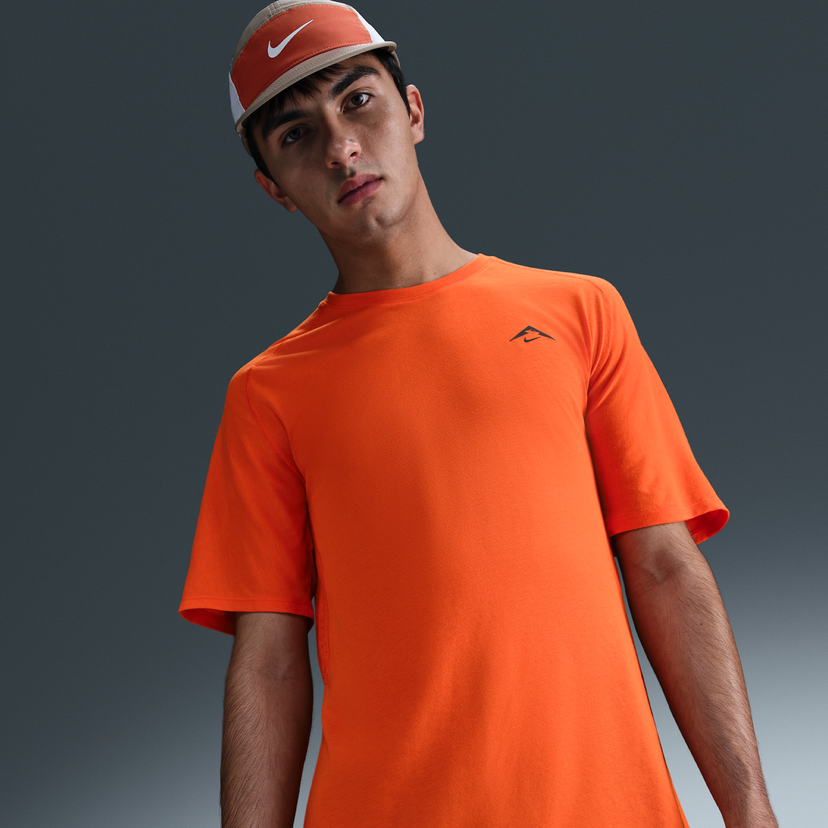 T-paita Nike Solar Chase Dri-FIT Short Sleeve Running T-Shirt Oranssi | HJ3580-819