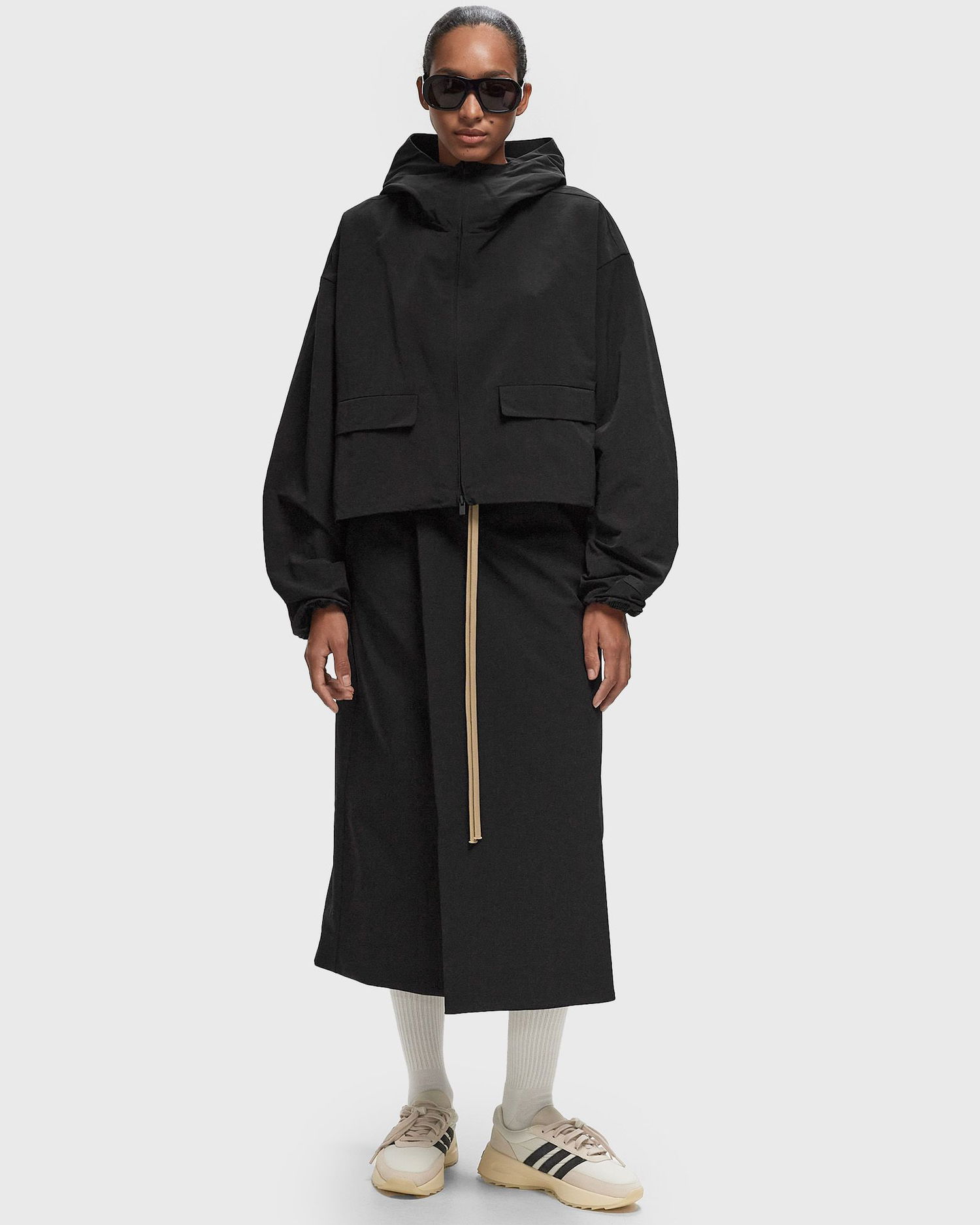 Huppari Fear of God Essentials Cropped Hooded Anorak Musta | 202BT245280FW-001, 1